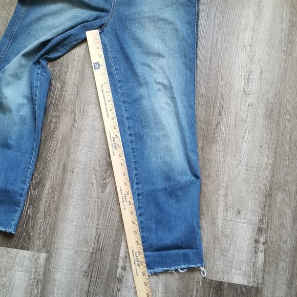 Gloria Vanderbilt Jeans Women Size 8 Super High Rise Drifter Denim Pants Frayed - Picture 9 of 12